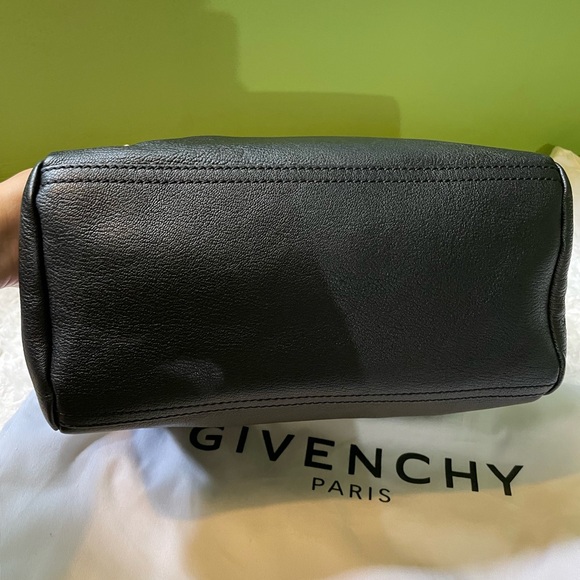 Givenchy Black Pandora Bag🖤 - Picture 5 of 13